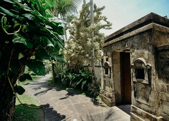 Pertiwi Resort & Spa