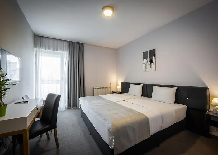 Bleecker Hotels