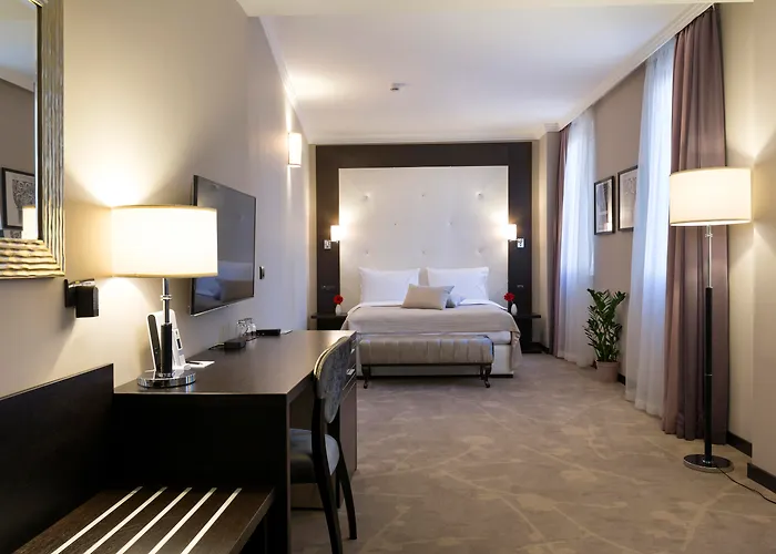 Сity center hotels Constantine The Great