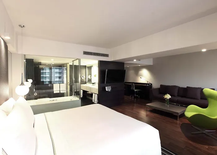 Mira Hong Kong