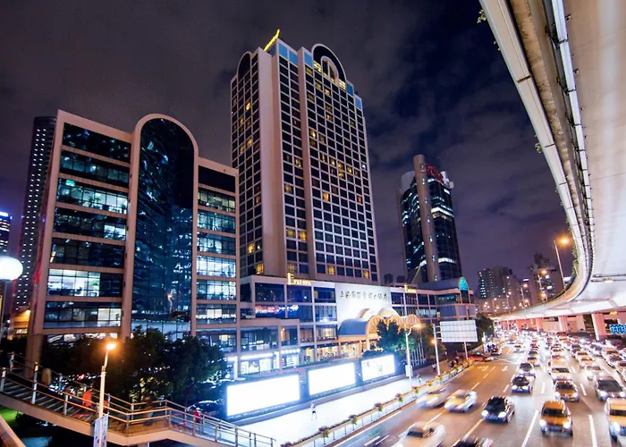 Hotel Equatorial Shanghai