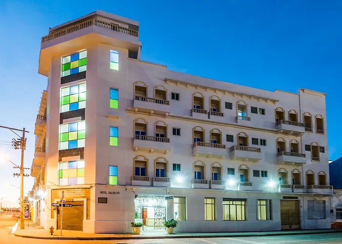  Dorado Plaza Centro Histórico
