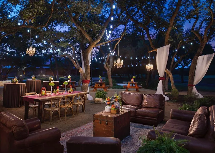 Waterpark hotel: Hyatt Regency Hill Country Resort And Villas