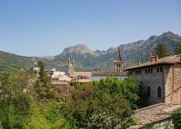 Hotel Ca'L Bisbe