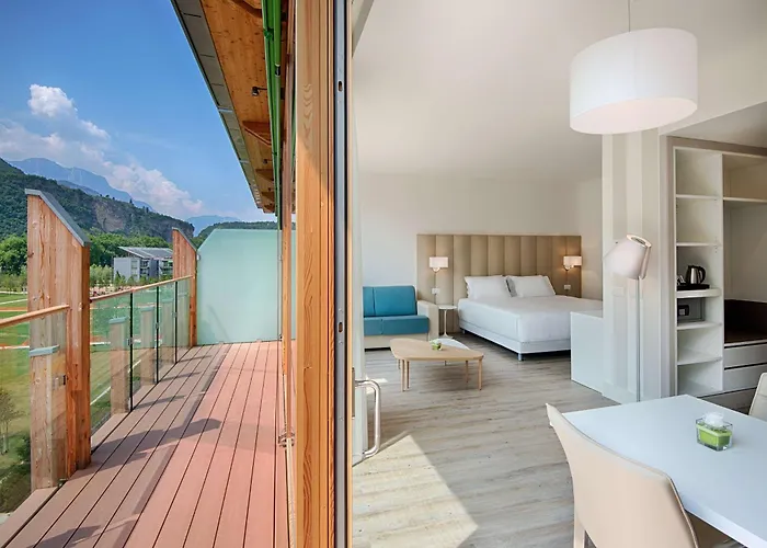 Hotels With Four Stars Nh Trento