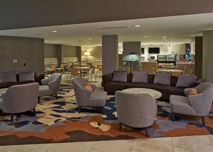 Hilton North Hills
