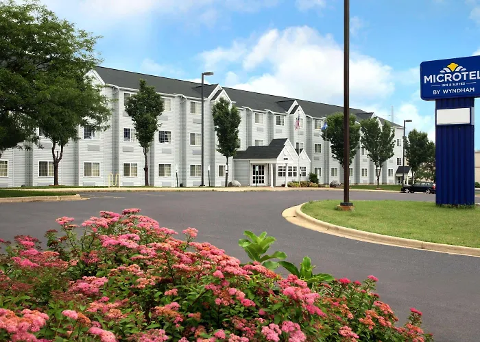 Microtel Inn & Suites By Wyndham East