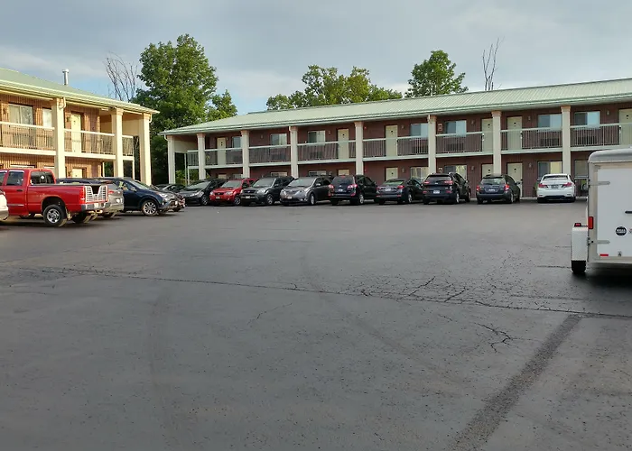 Quality Inn & Suites Gananoque 1000 Islands