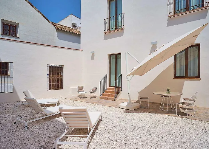 Tandem El Patio Suites