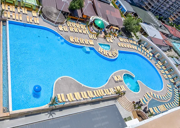 Phoenicia Royal Hotel