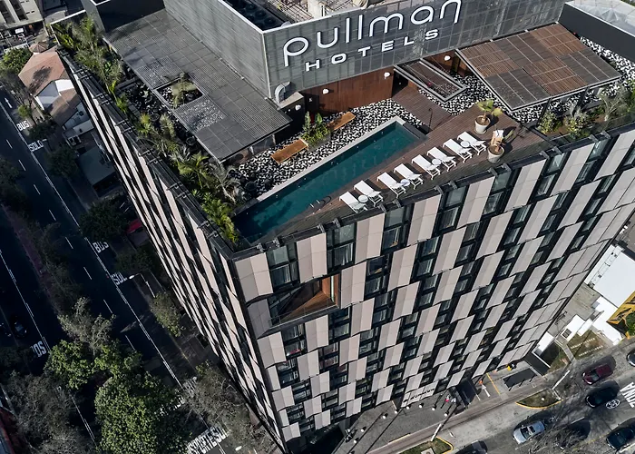 Pullman Miraflores