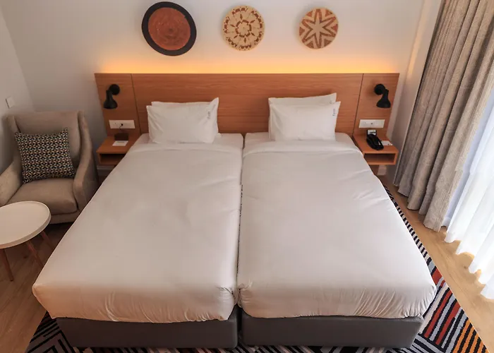 Hotel with view: Holiday Inn - Lusaka By Ihg