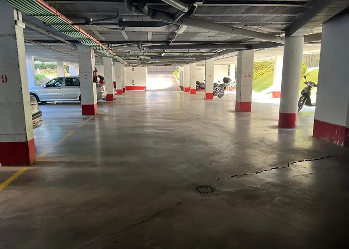 Hotel cerca del colegio: Milenium Palace - Garaje incluido - Piscina-FIBES