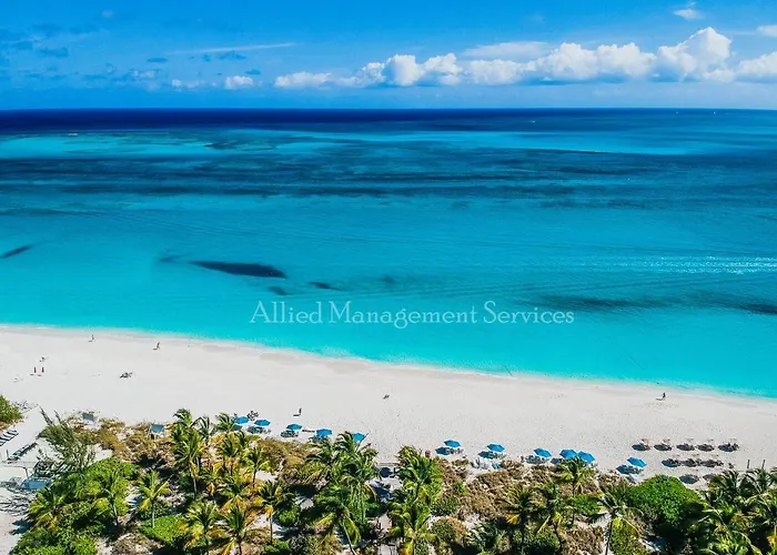 Villa Renaissance Grace Bay