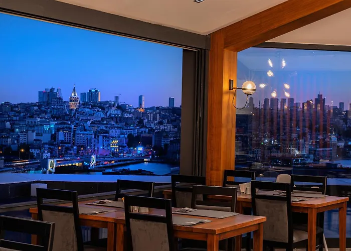 Hotel met zwembad: Demiray Hotel Old City
