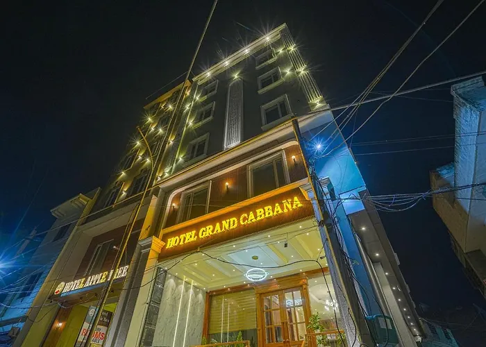 Pet Friendly hotel: Hotel Grand Cabbana By Levelup Hotels