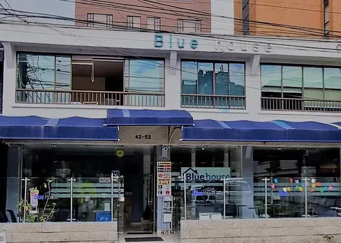 Hotel de 3 estrellas: Blue House Corferias