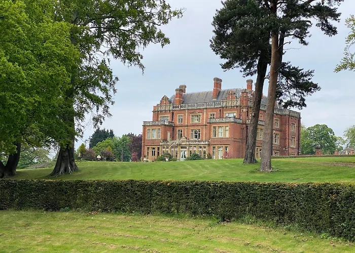 Rossington Hall