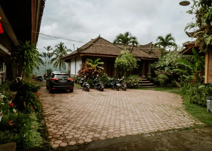 Puri Sunny , North Bali