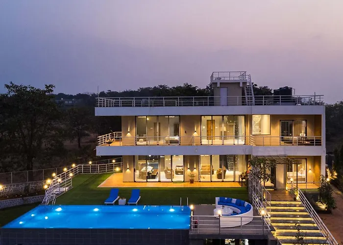 Villa: Euphoria By Stayvista - With Infinity Pool & Viewing Deck
