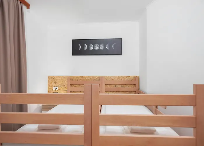3 SterneHotel In Meta Mate