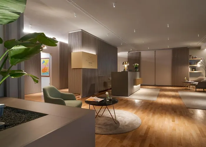 Hotel Romana Residence