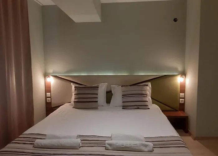 Modern Inn Suites