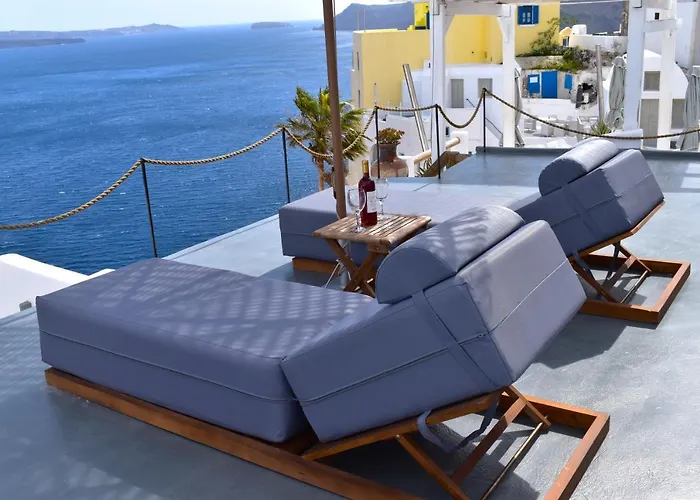 Oinos Luxury Suites Caldera