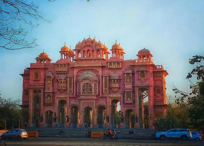 Click Jaipur, Raja Park