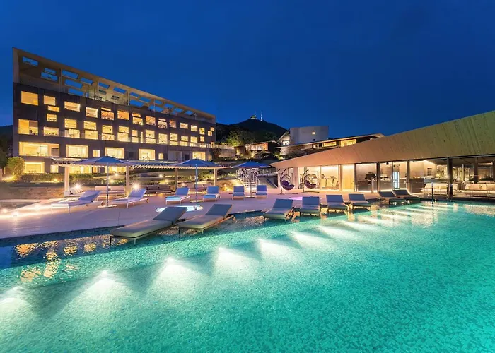 Garden Terrace s & Resorts