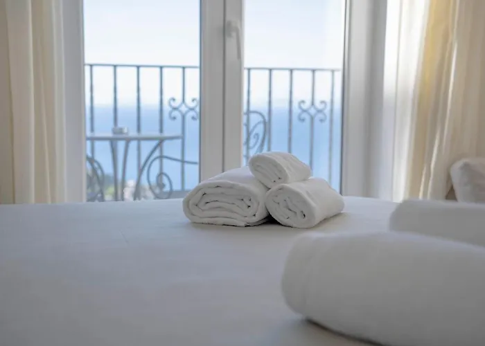 3 star hotels Albergo La Prora