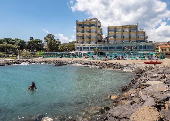 Hotel familiare: Hotel Bellevue Et Mediterranée