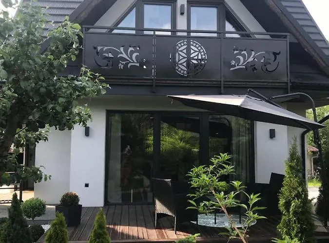 Dog friendly hotels Sarnia Skala House
