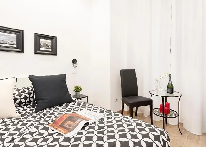 Pension de Famille Black Rooms Colosseo