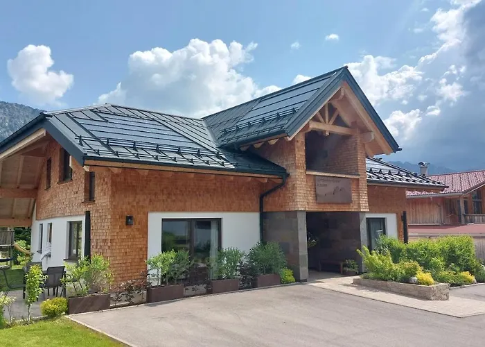 Ferienvermietung: Alpenappartement Kleiner