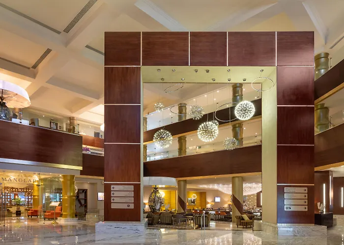 Beach hotel: Moon Palace Cancun