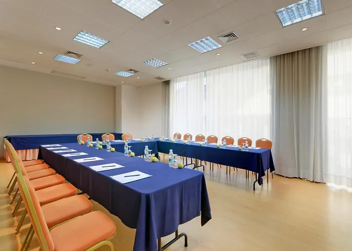  Tryp By Wyndham Porto Centro