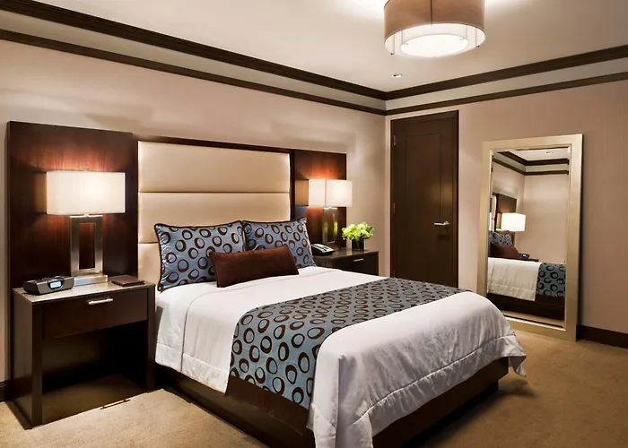 Resort: The Pearl Hotel