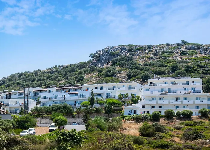 Semiramis Village Hotel