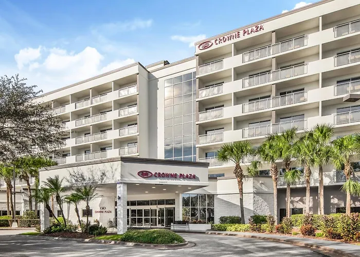 Cheap hotels Crowne Plaza Orlando - Lake Buena Vista By Ihg
