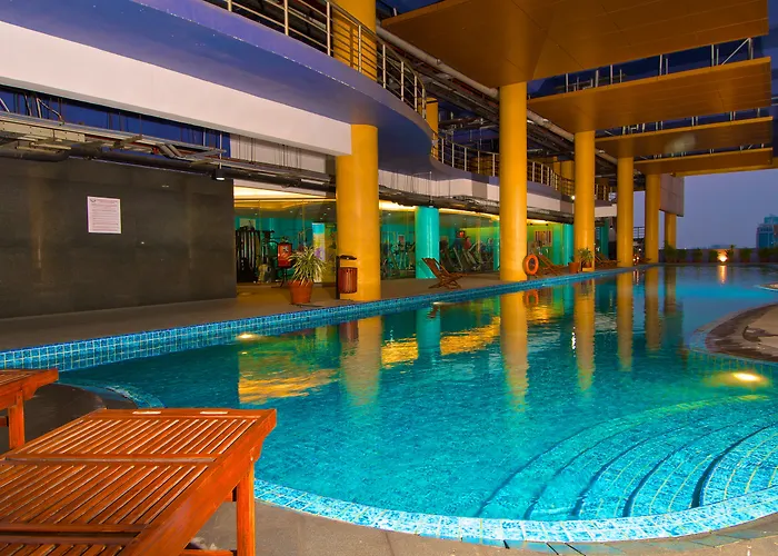 Merlynn Park Hotel