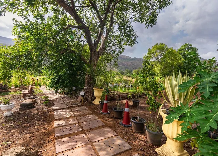 Lodge: Saffronstays Vyom Farms - 2Br Pool Villa With Orchards, Bathtub, Lawns & Mountain Sunrise Views, Elder-Friendly Stay