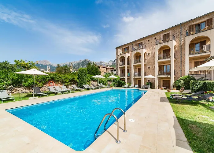 Hotel Ca'L Bisbe