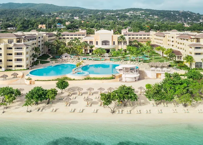 Hôtel avec vue: Iberostar Waves Rose Hall Beach
