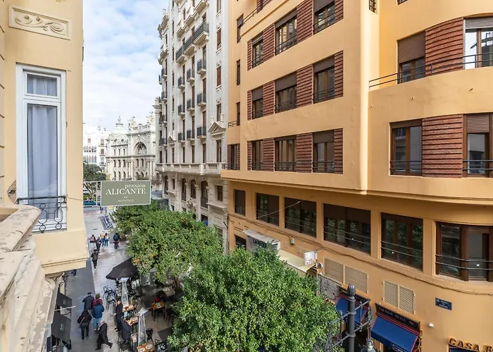 Pensión Alicante by Moontels