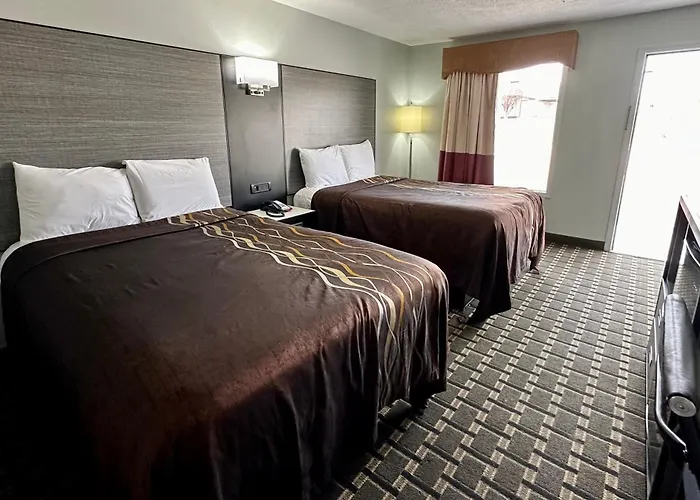 Resorts Guide Red Carpet Inn - Natchez