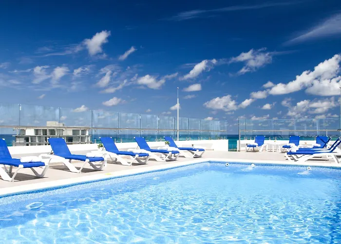 Hotel que admite mascotas: Azure Lofts & Pool