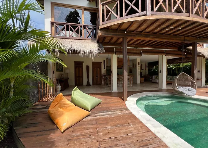 Breezy Point Villas