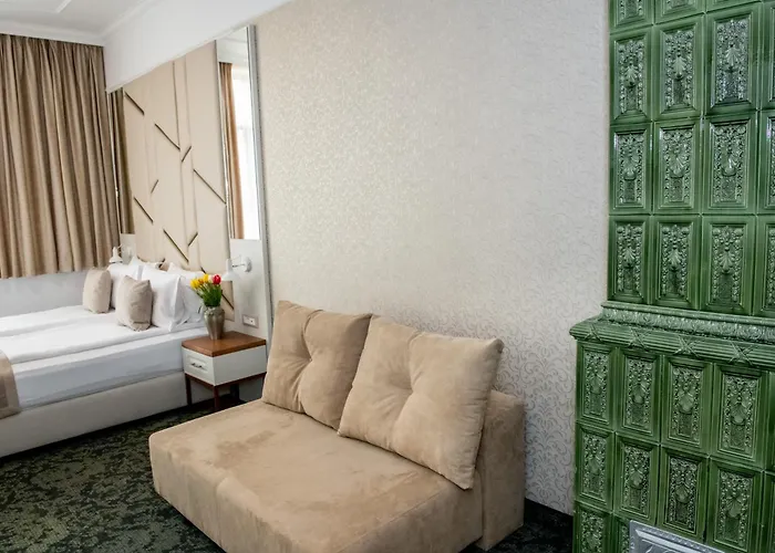 Agora Boutique