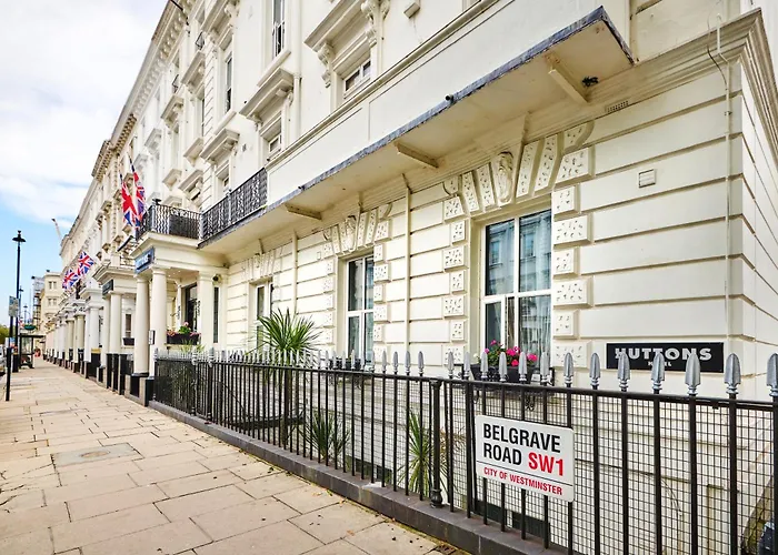 Huttons , Victoria London